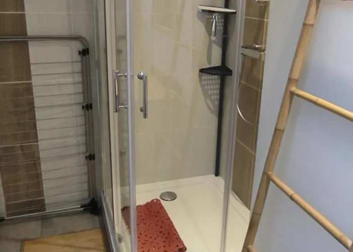 Au Menilois Entre Montagne Et Foret 아파트